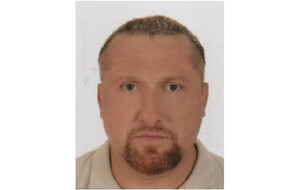 Na zdjęciu widoczny zaginiony mężczyzna Piotr Kukier.