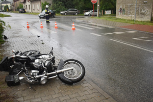 Na zdjęciu widoczne miejsce wypadku drogowego.