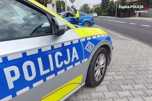 Policjanci podczas prowadzonych działań prędkość