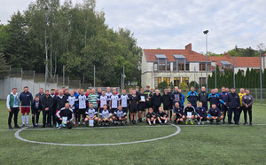 Zdjęcie grupowe zawodników turnieju.