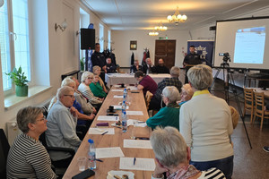 Debata społeczna w Porębie.