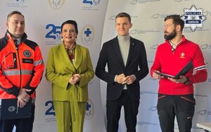 Widoczni: Dyrektor Samodzielnego Publicznego Zakładu Opieki Zdrowotnej Rejonowego Pogotowia Ratunkowego w Sosnowcu, Radna Sejmiku Województwa Śląskiego, Poseł na Sejm RP oraz Naczelnik Grupy Jurajskiej GOPR.